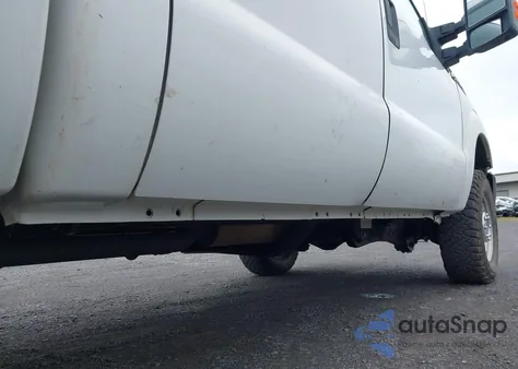 2012 Ford F-250 Xl z USA, uszkodzony, nr VIN 1FT7W2B62CEA40761